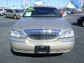 2004 Pueblo Gold Metallic Lincoln Town Car Signature  photo #2