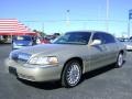 2004 Pueblo Gold Metallic Lincoln Town Car Signature  photo #3