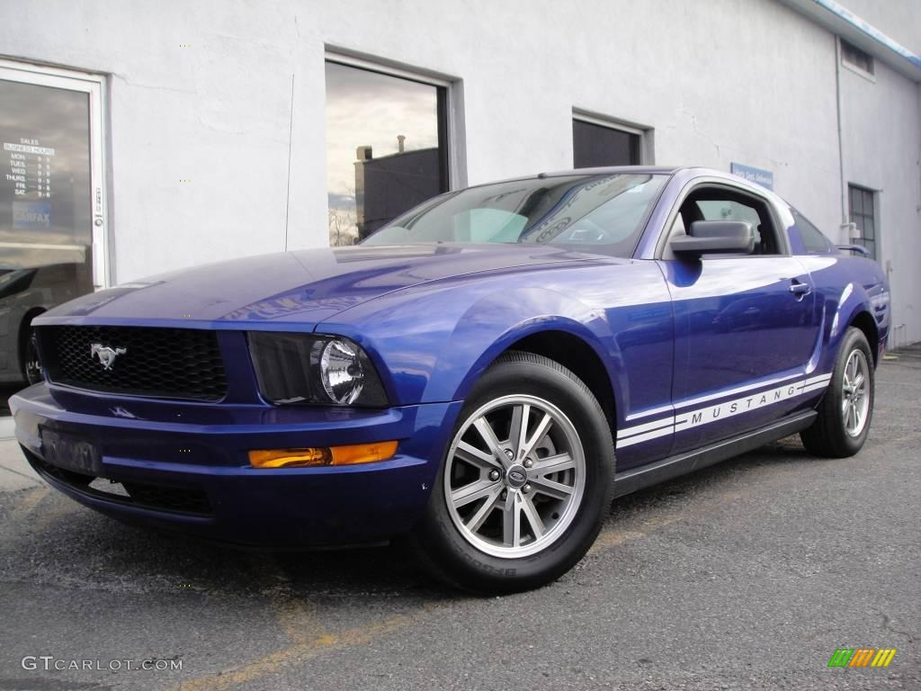 2005 Mustang V6 Deluxe Coupe - Sonic Blue Metallic / Dark Charcoal photo #1