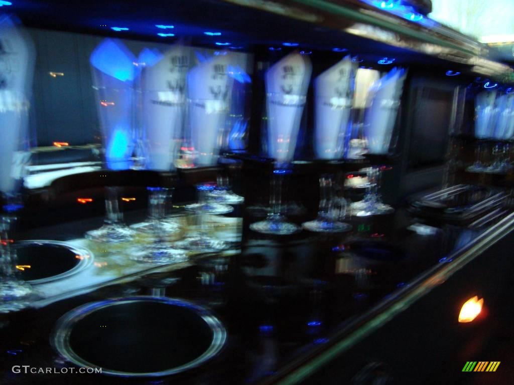 2006 7 Series 750Li Limousine - Alpine White / Black/Black photo #31