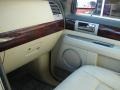 2004 Cashmere Tri-Coat Lincoln Navigator Luxury 4x4  photo #21