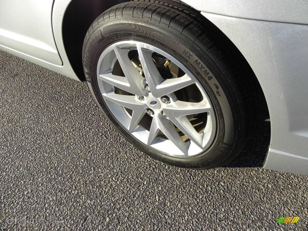 2010 Fusion SEL V6 - Brilliant Silver Metallic / Charcoal Black photo #17