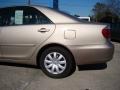 Desert Sand Mica - Camry LE Photo No. 33