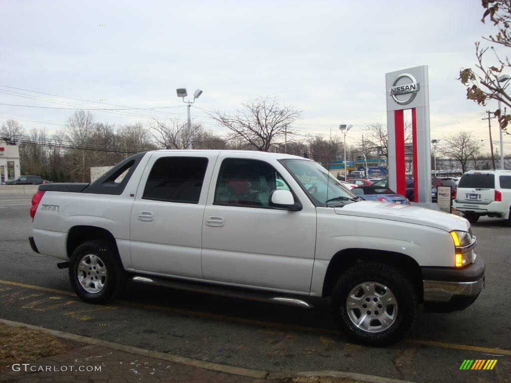 2006 Avalanche Z71 4x4 - Summit White / Tan/Neutral photo #12