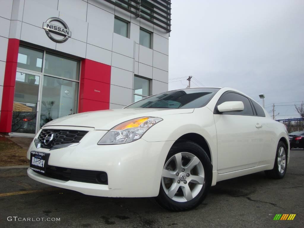 2008 Altima 2.5 S Coupe - Winter Frost Pearl / Charcoal photo #1