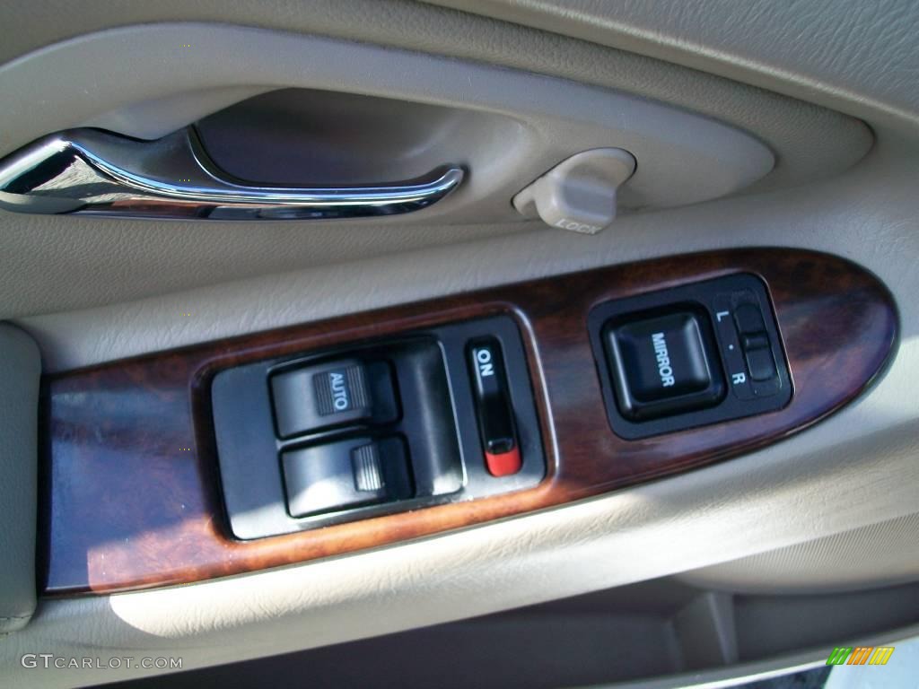 1999 Accord EX V6 Coupe - Taffeta White / Ivory photo #9