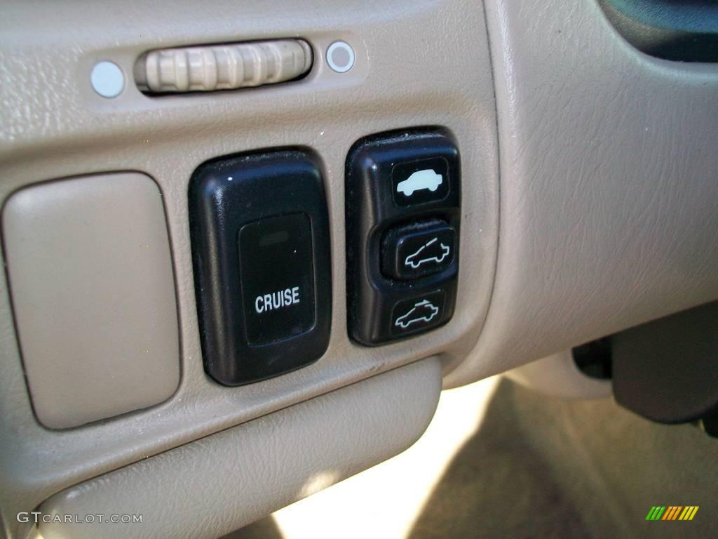 1999 Accord EX V6 Coupe - Taffeta White / Ivory photo #10