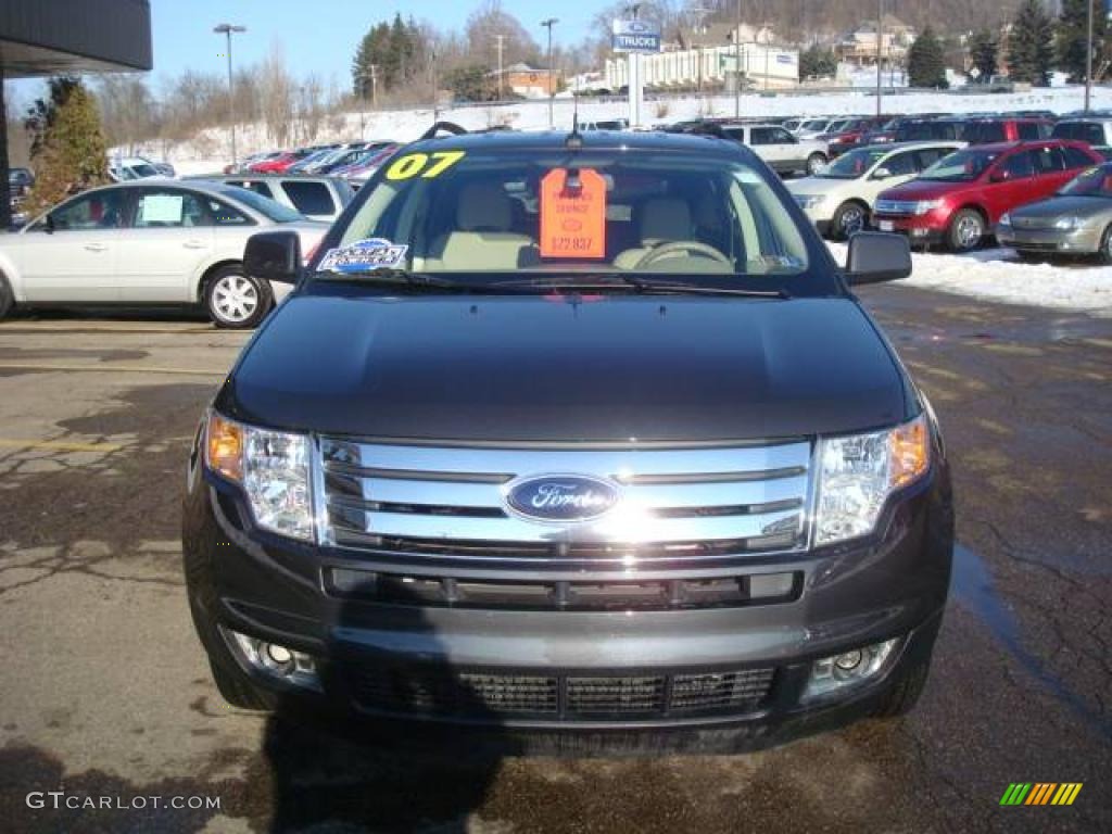 2007 Edge SEL Plus AWD - Carbon Metallic / Medium Light Stone photo #10