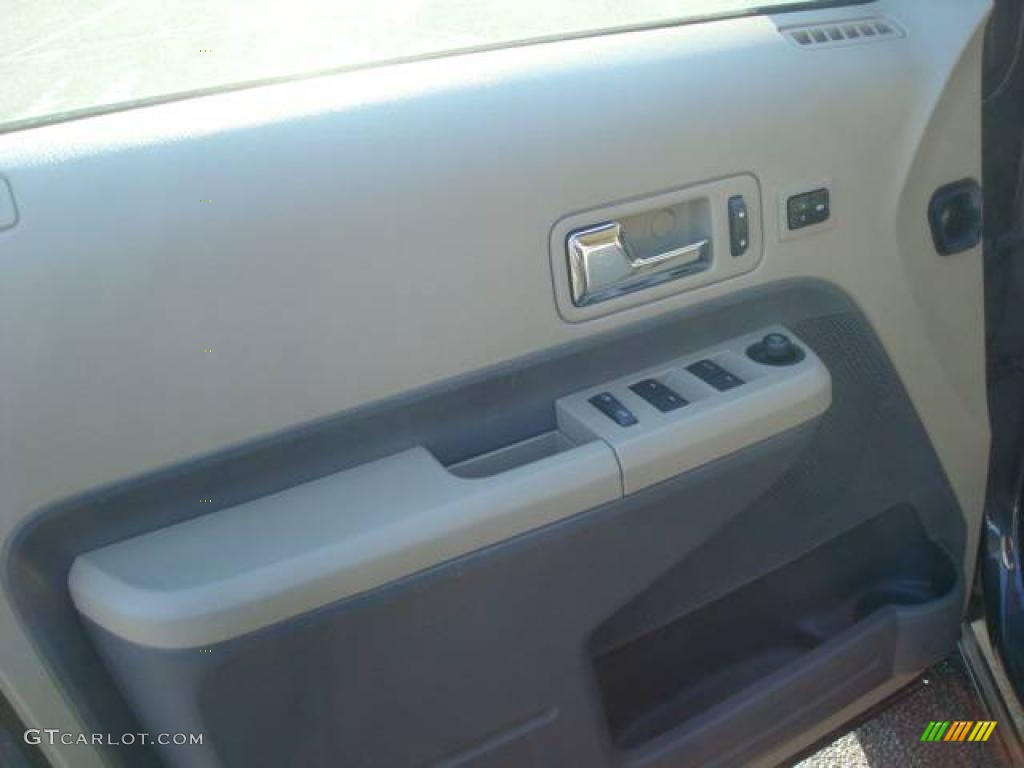 2007 Edge SEL Plus AWD - Carbon Metallic / Medium Light Stone photo #15