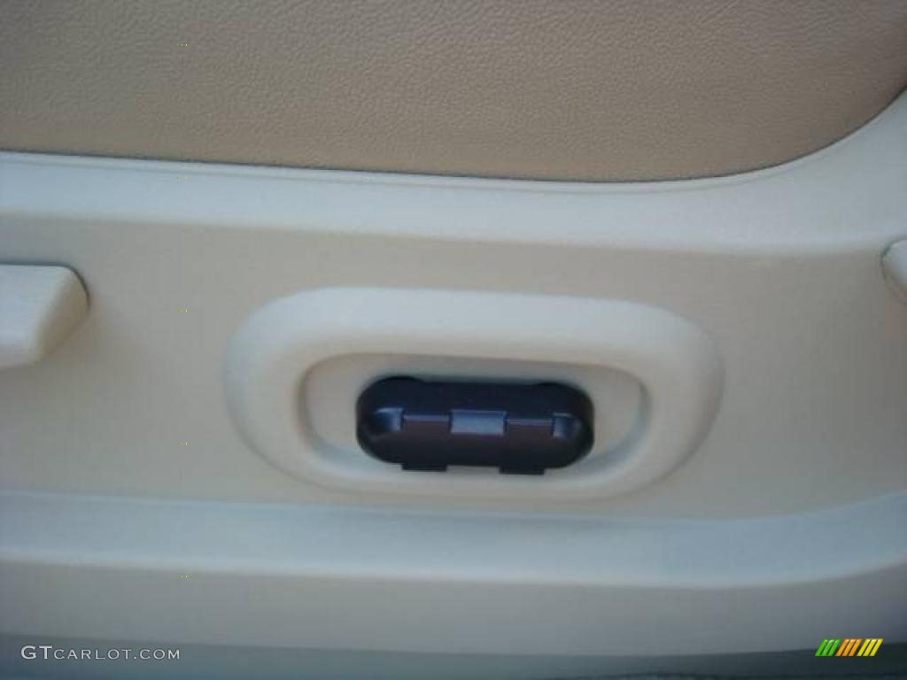 2007 Edge SEL Plus AWD - Carbon Metallic / Medium Light Stone photo #16