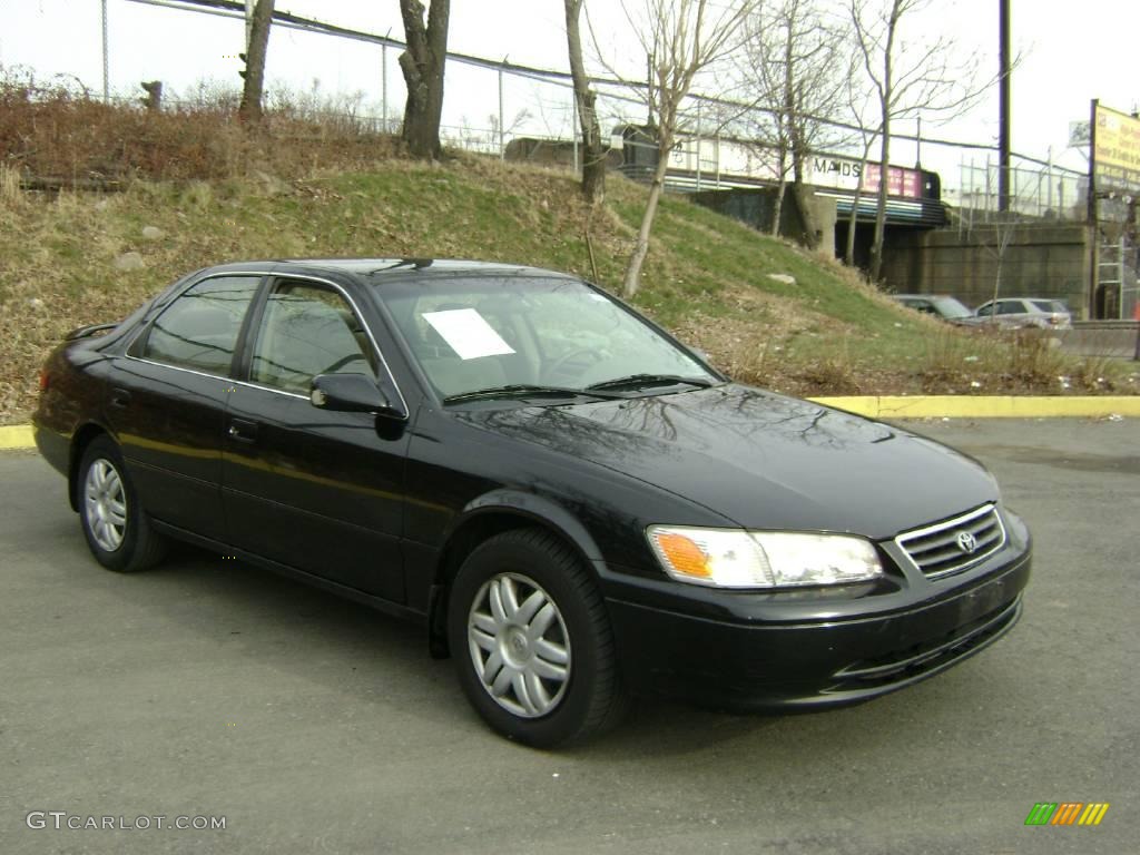 2001 Camry LE - Black / Oak photo #4