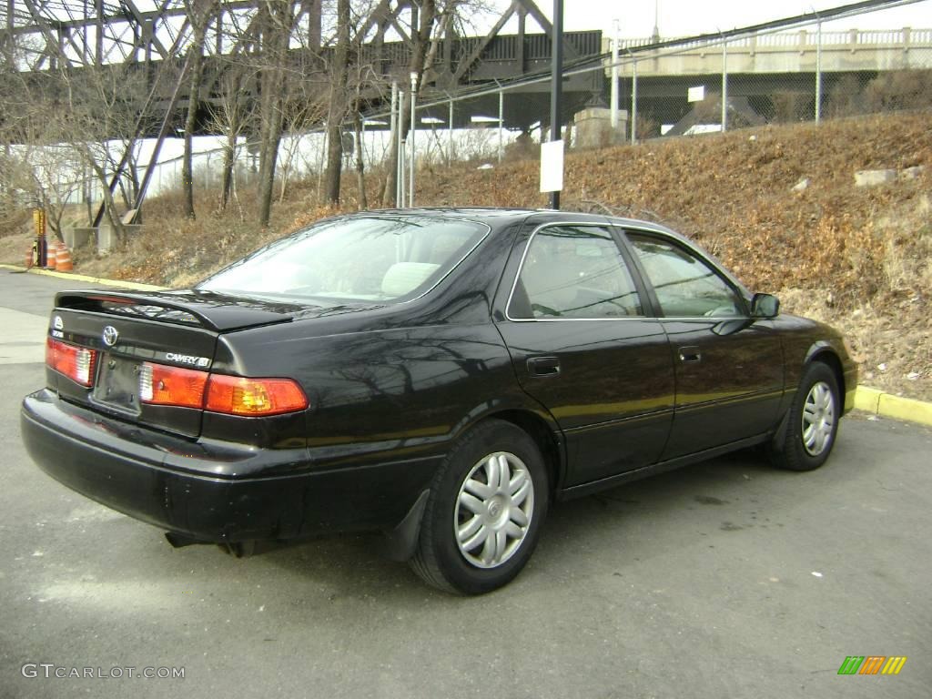 2001 Camry LE - Black / Oak photo #7