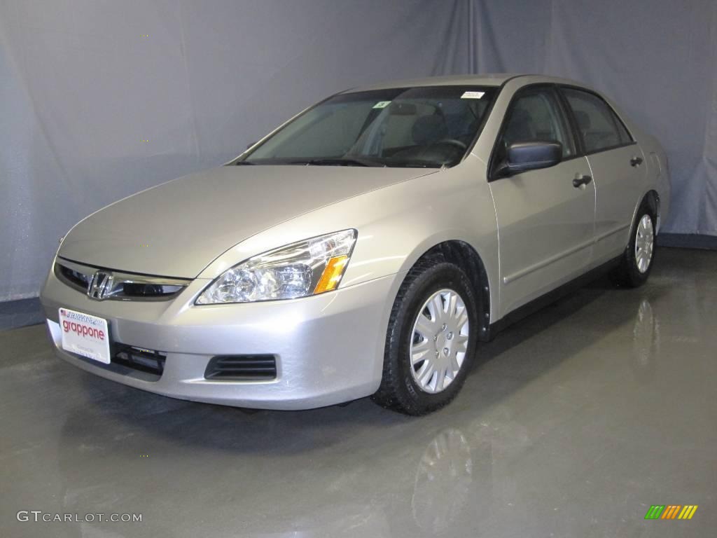 2007 Accord Value Package Sedan - Alabaster Silver Metallic / Gray photo #1