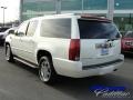 White Diamond - Escalade ESV AWD Photo No. 20