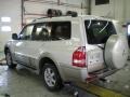Viking White - Montero Limited 4x4 Photo No. 8