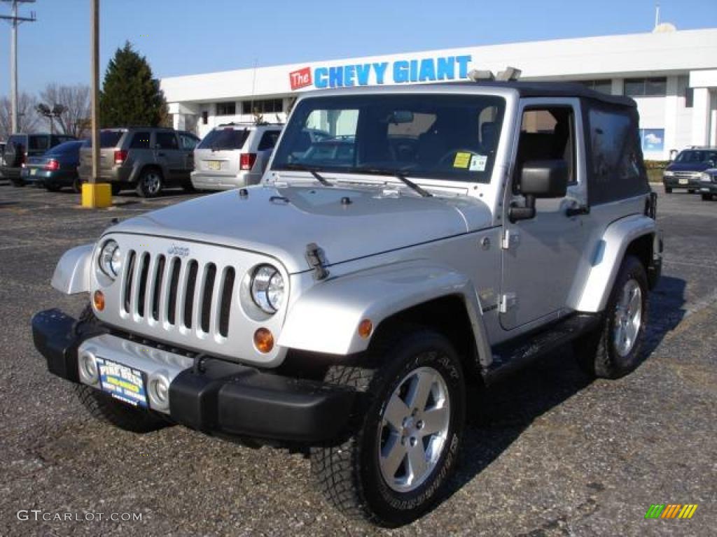 2008 Wrangler Sahara 4x4 - Bright Silver Metallic / Dark Slate Gray/Medium Slate Gray photo #1