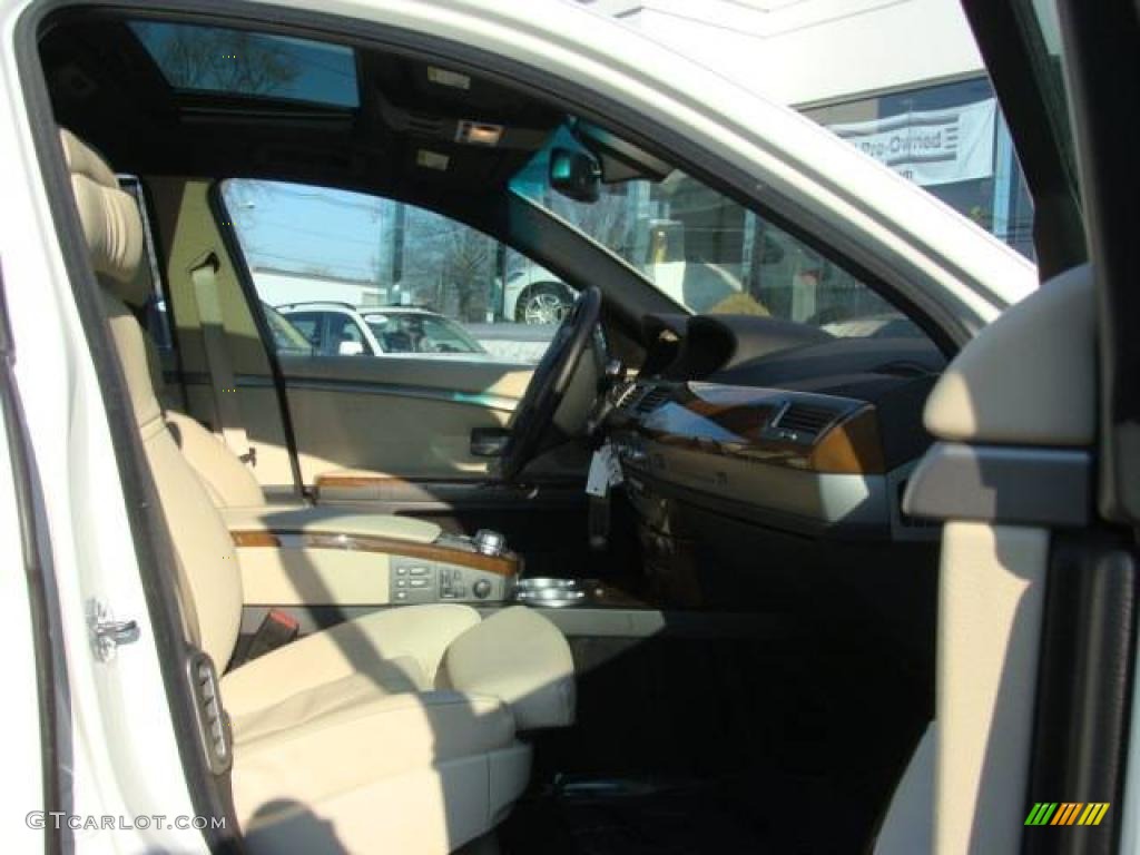 2007 7 Series 750i Sedan - Alpine White / Beige photo #22