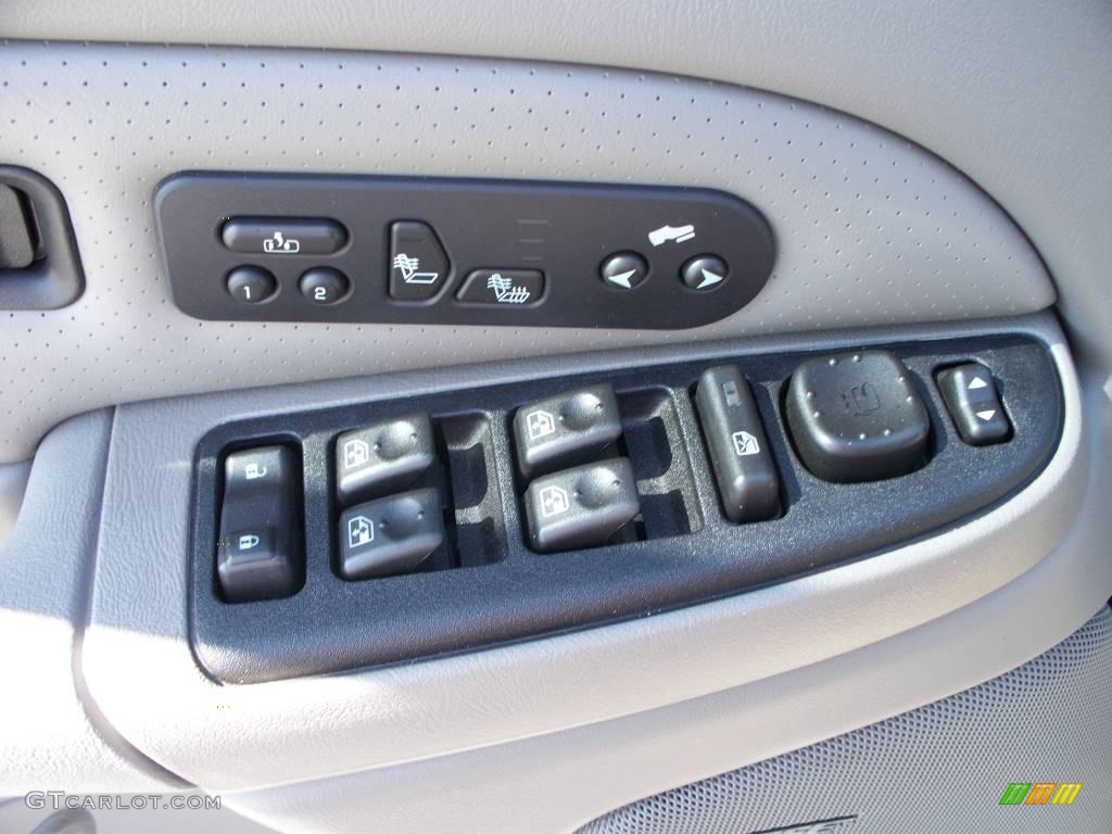 2006 Escalade AWD - Quicksilver / Pewter photo #16