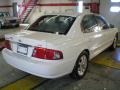 Clear White - Optima LX V6 Photo No. 9
