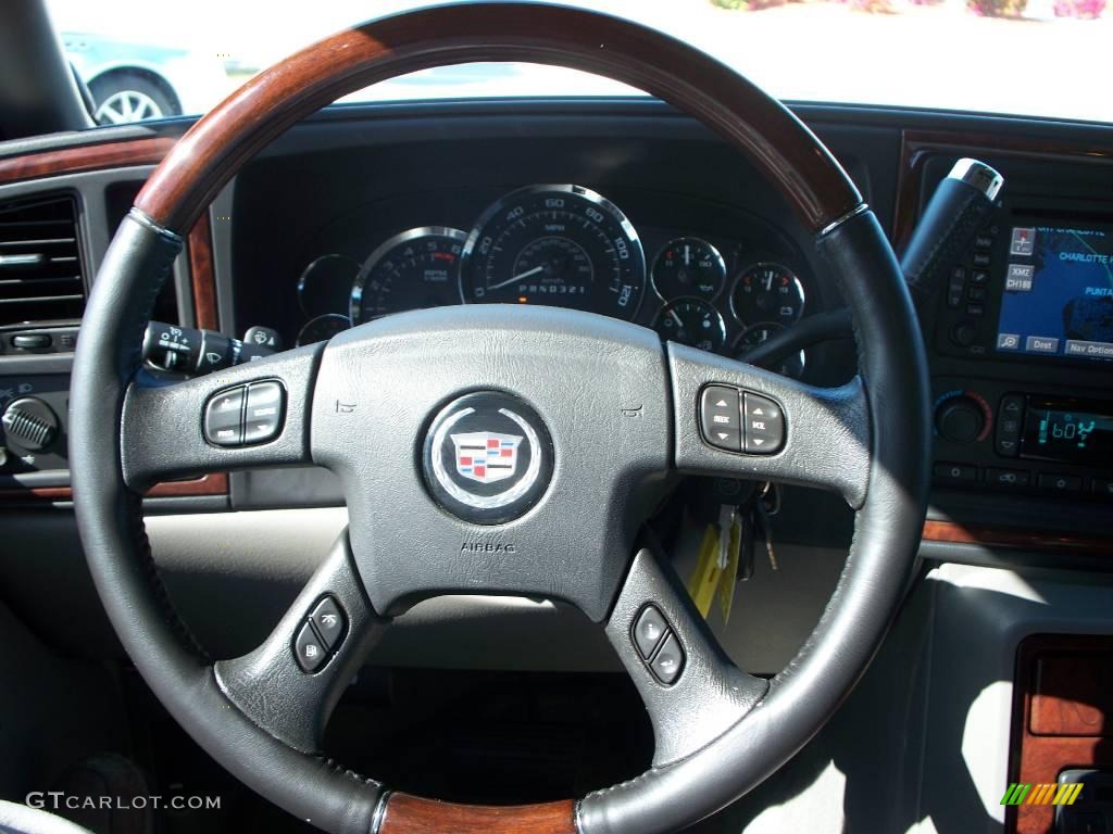 2006 Escalade AWD - Quicksilver / Pewter photo #24