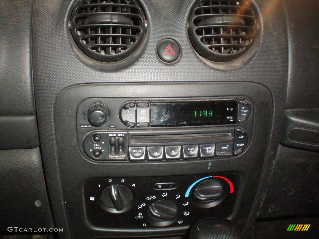 2004 Liberty Sport 4x4 - Timberline Green Pearl / Dark Slate Gray photo #4