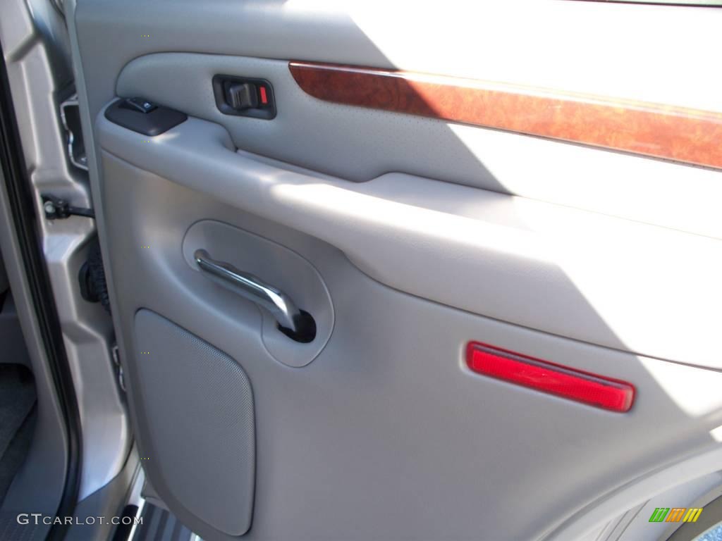 2006 Escalade AWD - Quicksilver / Pewter photo #33