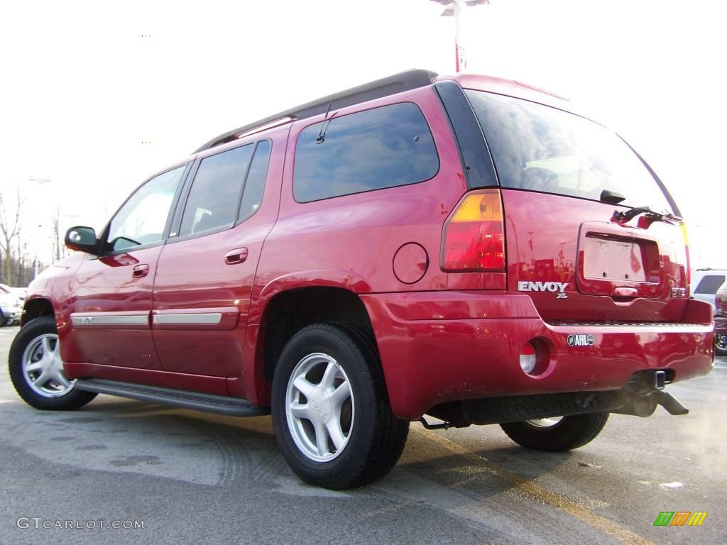 2002 Envoy XL SLT 4x4 - Magnetic Red Metallic / Dark Pewter photo #4
