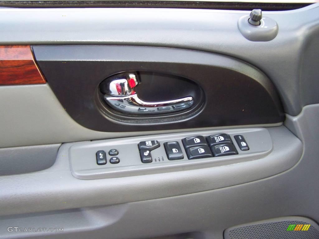 2002 Envoy XL SLT 4x4 - Magnetic Red Metallic / Dark Pewter photo #12