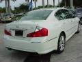 Moonlight White - M 35 Sedan Photo No. 3
