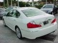 Moonlight White - M 35 Sedan Photo No. 5