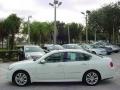 Moonlight White - M 35 Sedan Photo No. 6