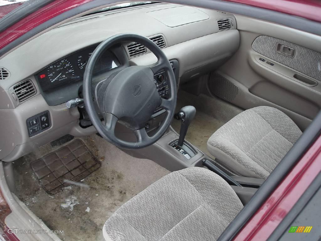 1998 Sentra GXE - Ruby Red Pearl Metallic / Gray photo #5
