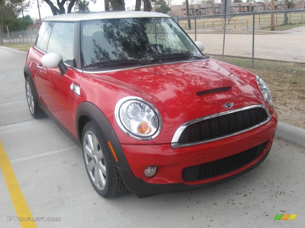2007 Cooper S Hardtop - Chili Red / Punch Carbon Black photo #5