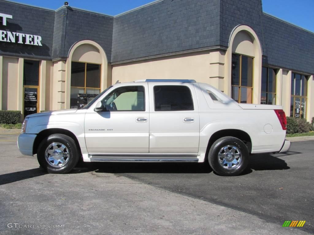 2006 Escalade EXT AWD - White Diamond / Shale photo #4
