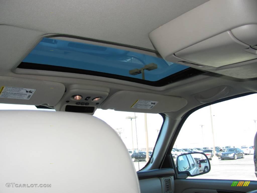 2006 Escalade EXT AWD - White Diamond / Shale photo #16