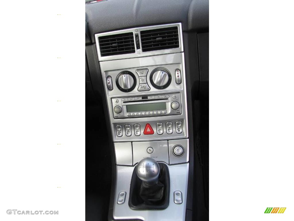 2004 Crossfire Limited Coupe - Black / Dark Slate Gray photo #16