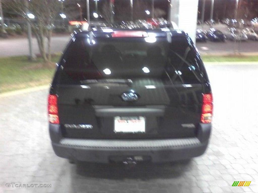 2005 Explorer XLS - Black / Graphite photo #4