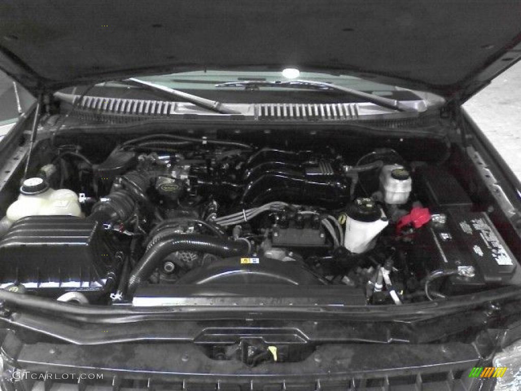 2005 Explorer XLS - Black / Graphite photo #16