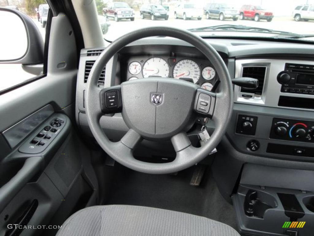 2008 Ram 1500 Big Horn Edition Quad Cab 4x4 - Brilliant Black Crystal Pearl / Medium Slate Gray photo #25