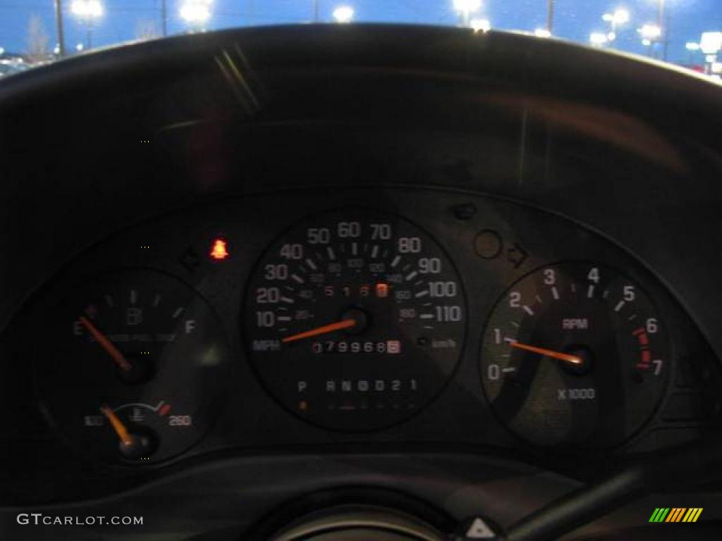 2001 Lumina Sedan - White / Medium Gray photo #12