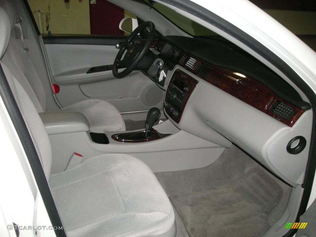2008 Impala LT - White / Gray photo #6
