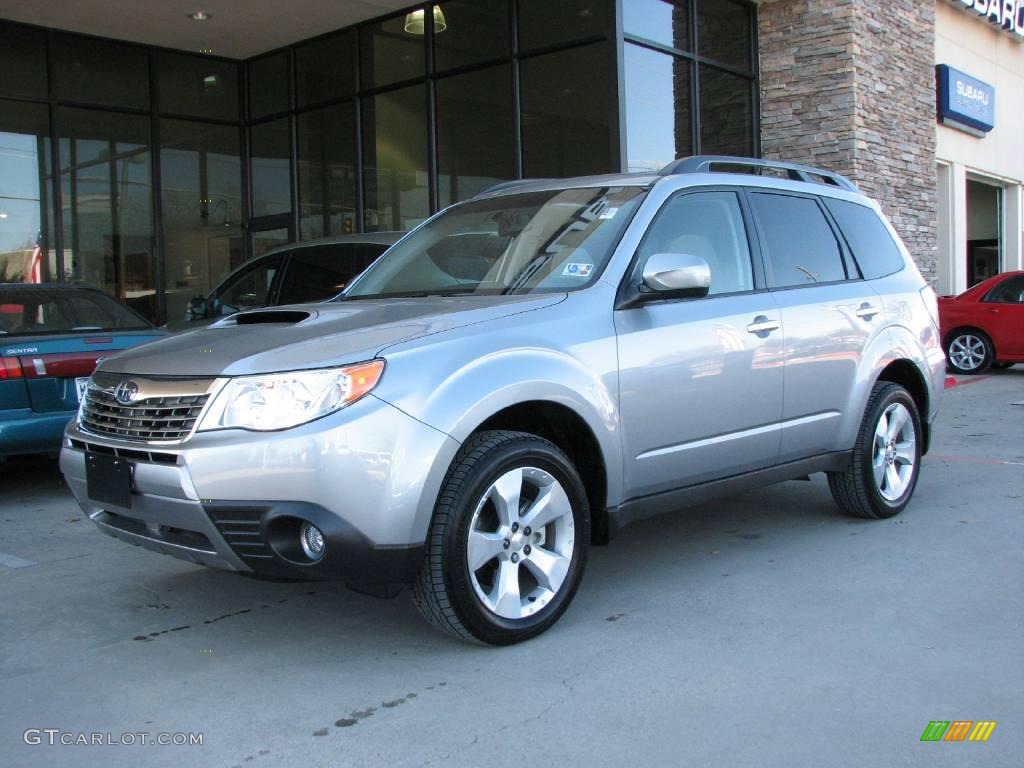 2009 Forester 2.5 XT Limited - Spark Silver Metallic / Platinum photo #3