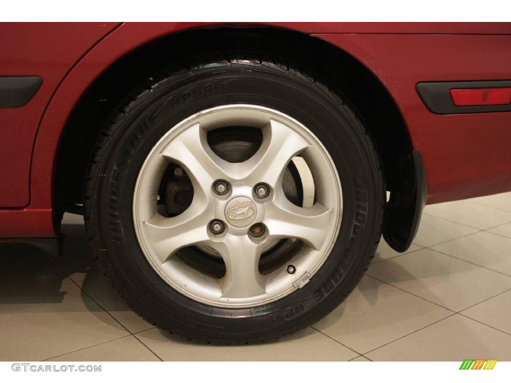 2004 Elantra GT Hatchback - Crimson Dark Red / Dark Gray photo #19