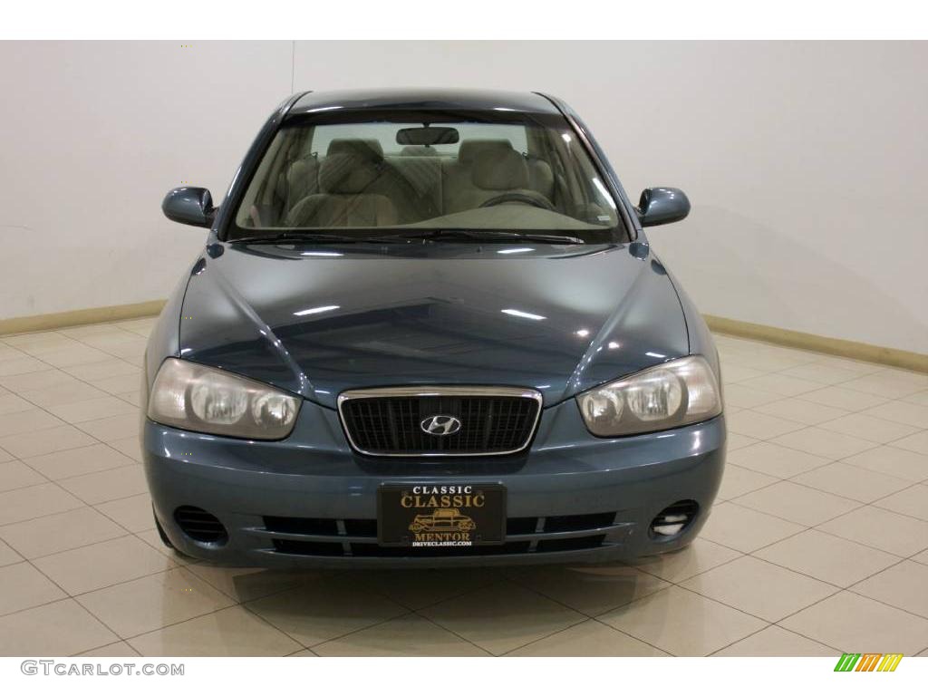 2002 Elantra GLS Sedan - Carbon Blue / Beige photo #2