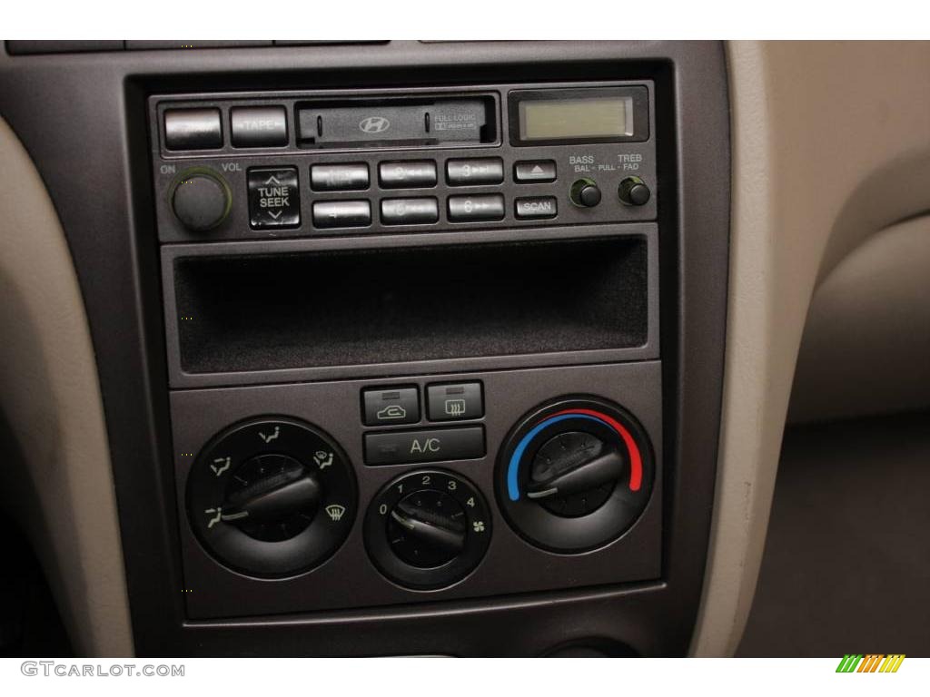 2002 Elantra GLS Sedan - Carbon Blue / Beige photo #11