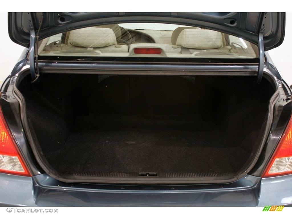 2002 Elantra GLS Sedan - Carbon Blue / Beige photo #17