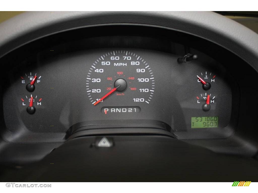 2004 F150 STX SuperCab - Black / Medium/Dark Flint photo #10