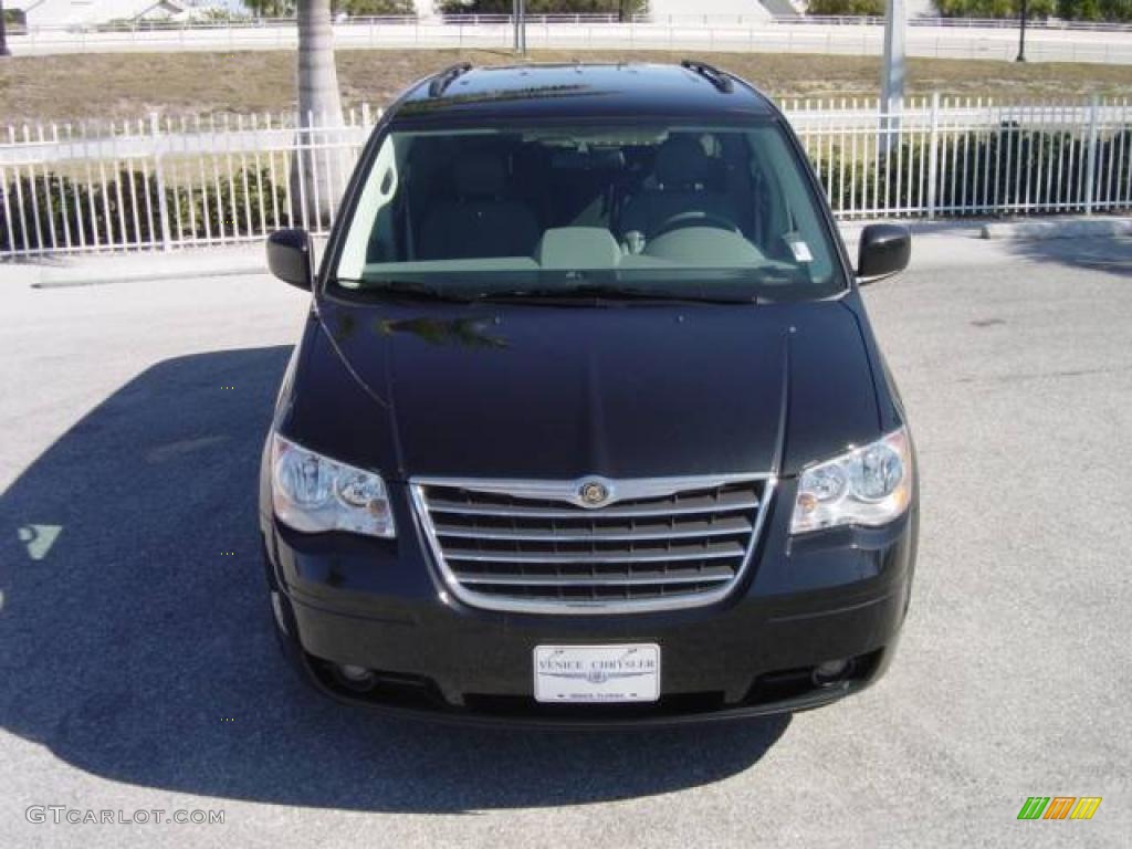 2008 Town & Country Touring Signature Series - Brilliant Black Crystal Pearlcoat / Medium Slate Gray/Light Shale photo #8