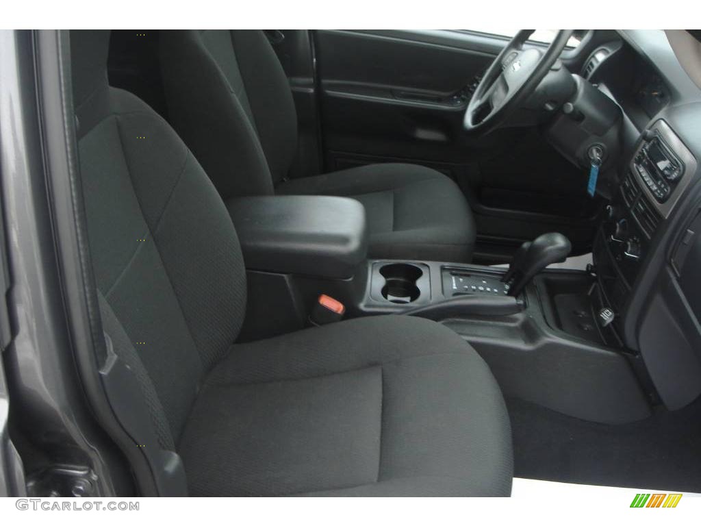 2004 Grand Cherokee Laredo 4x4 - Graphite Metallic / Dark Slate Gray photo #5