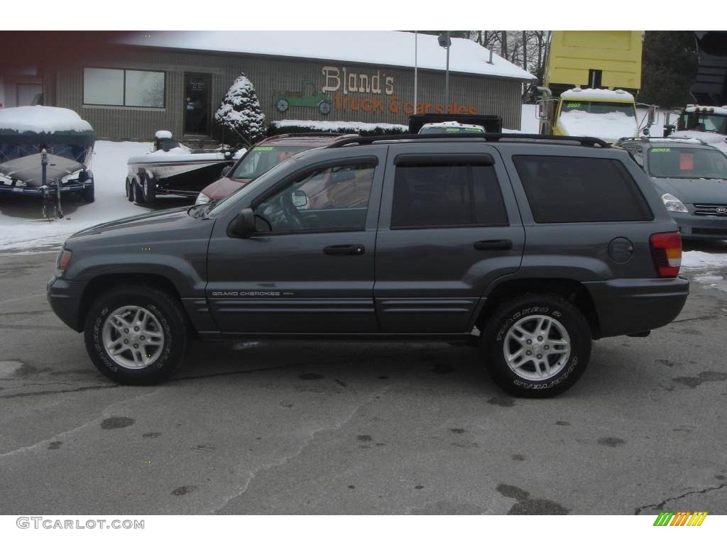 2004 Grand Cherokee Laredo 4x4 - Graphite Metallic / Dark Slate Gray photo #7